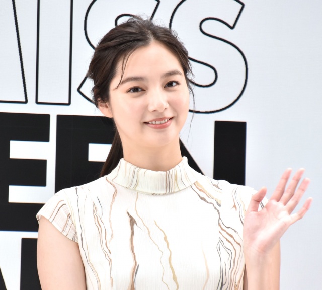 おうち時間にストレスなしだと明かした新川優愛 (C)ORICON NewS inc.