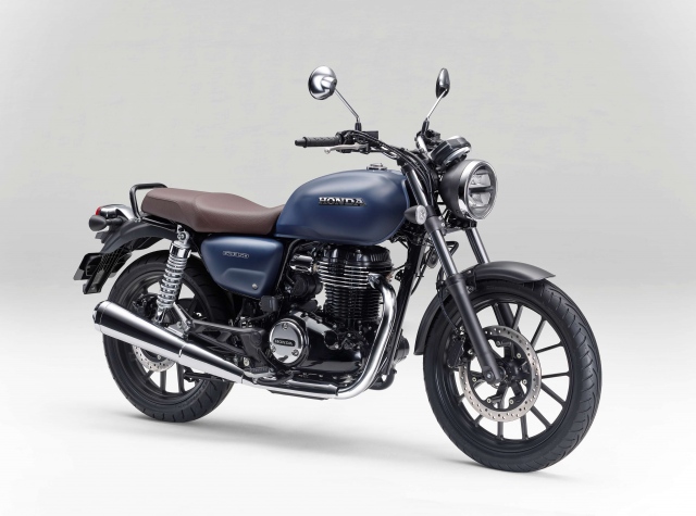 本日22日に発売となったHondaの新型ロードスポーツモデル『GB350』(写真はマットジーンズブルーメタリック)