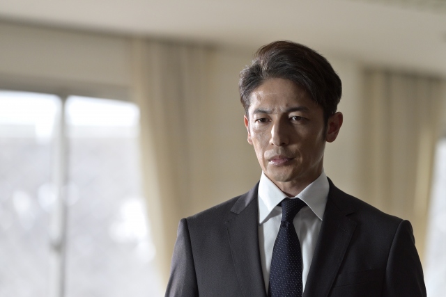 テレビ朝日系木曜ドラマ『桜の塔』第2話より玉木宏 (C)テレビ朝日