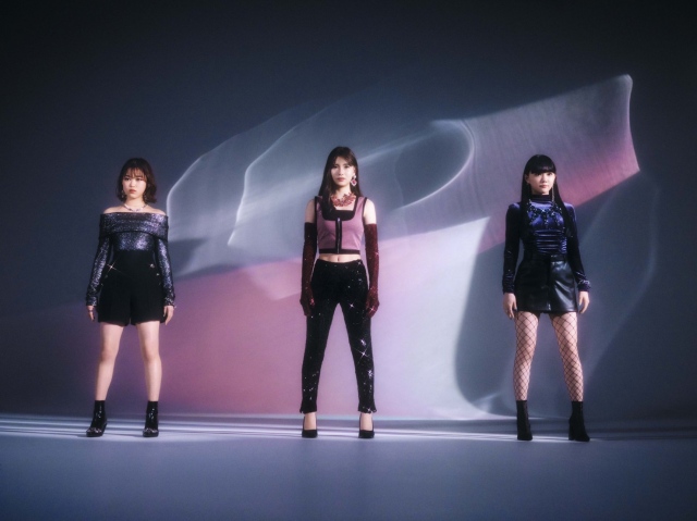 6月23日にメジャーデビューするiScream(左から)YUNA、RUI、HINATA