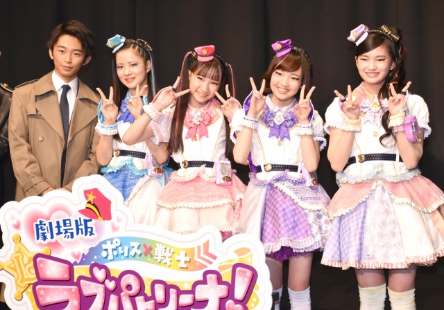 役者の先輩として加藤清史郎(左)がラブパトリーナの4人にアドバイス (C)ORICON NewS inc.