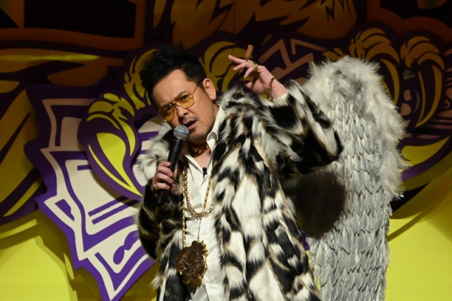 『賞金奪い合いネタバトル ソウドリ~SOUDORI~』に出演する有田哲平(ドン・アリタ)(C)TBS