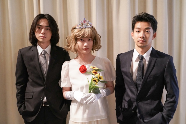 新土曜ドラマ『コントが始まる』に出演する菅田将暉、神木隆之介、仲野太賀 (C)日本テレビ