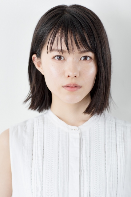 映画『かそけきサンカヨウ』に出演する志田彩良