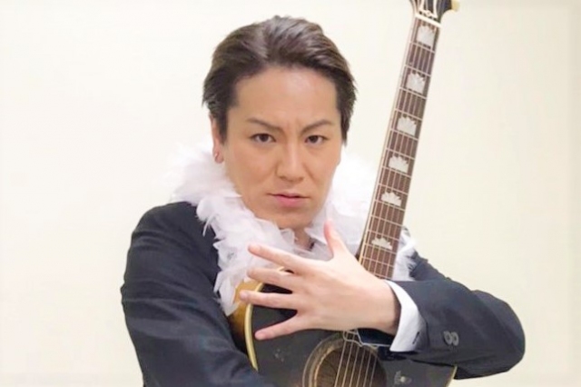 「僕はネタでナルシストキャラをやっていますが、根っからのナルシストなんです」と語った狩野英孝