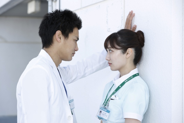 テレビ朝日系土曜ナイトドラマ『泣くな研修医』第5話より (C)テレビ朝日