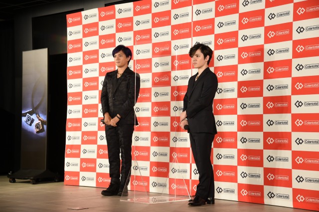 『Colantotte』の新CM発表会に出席した(左から)宇野樹、宇野昌磨