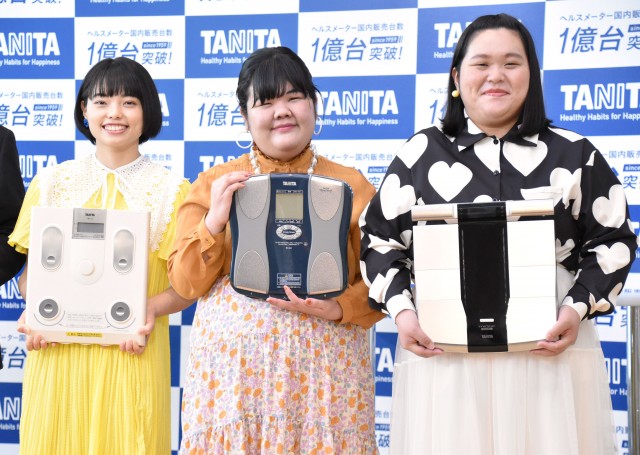 ぼる塾(左から)きりやはるか、田辺智加、あんり (C)ORICON NewS inc.