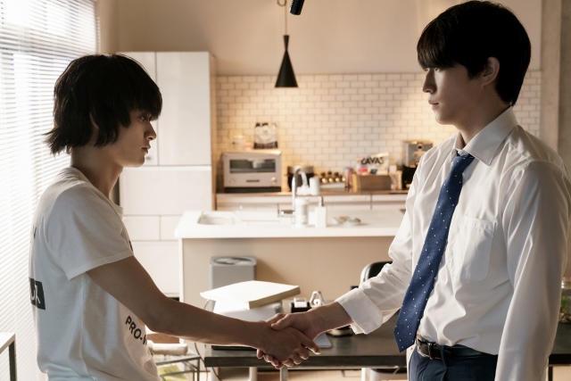 映画『東京リベンジャーズ』より北村匠海&杉野遥亮の場面写真(C)和久井健/講談社(C)2020 映画「東京リベンジャーズ」製作委員会