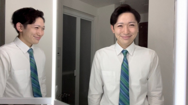 普段は会社員だが、SNS動画で狂気の演技を発信しているサイコパス動画