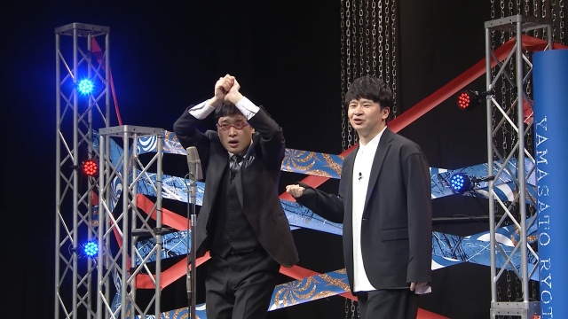 山里亮太&若林正恭『たりないふたり』解散ライブ(C)「明日のたりないふたり」製作委員会