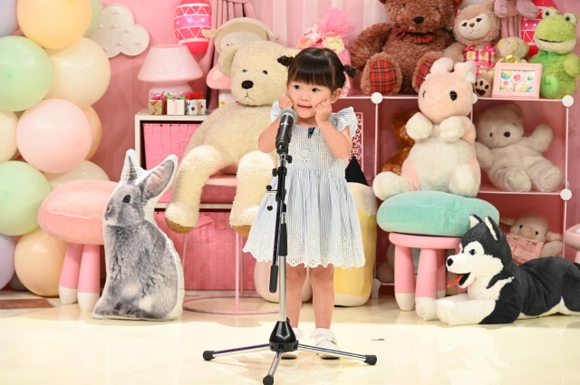 『しゃべくり007』に出演する村方乃々佳 (C)日本テレビ