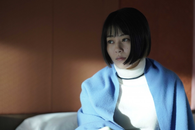 高畑充希主演、原田マハのアートミステリー「異邦人(いりびと)」連続ドラマ化。WOWOWで2021年初冬放送・配信スタート (C)WOWOW