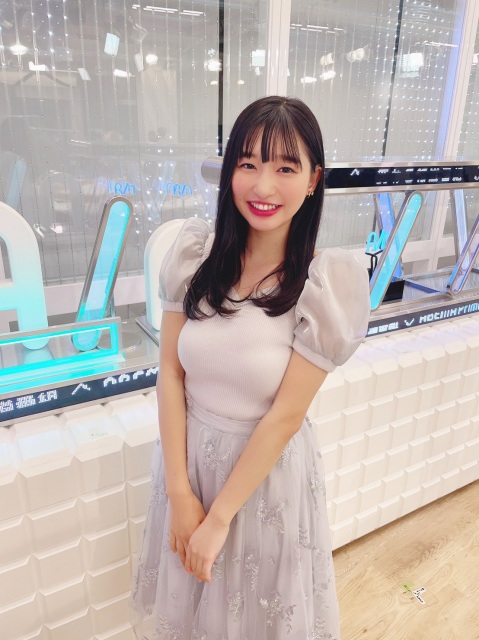 カンニング竹山MCのニュース番組『Abema Prime』に出演した我妻ゆりか