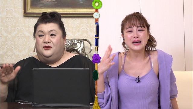 12日放送の『マツコ会議』で鈴木奈々がマツコ・デラックスに涙の人生相談 (C)日本テレビ
