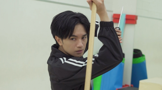 9月3日放送のWOWOW『中島健人の今、映画について知りたいコト。』ではアクションに挑戦(C)WOWOW