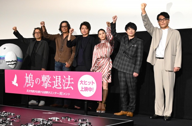 (左から)タカハタ秀太監督、豊川悦司、藤原竜也、土屋太鳳、風間俊介、堀込高樹 (C)ORICON NewS inc.