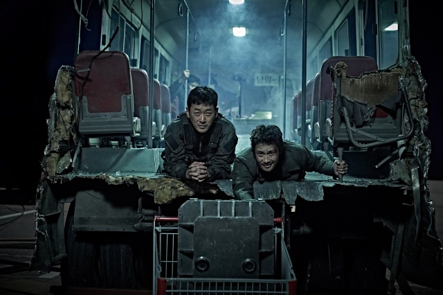 映画『白頭山(ペクトゥサン)大噴火』(公開中)メイキングカット (C) 2019 CJ ENM CORPORATION, DEXTER STUDIOS & DEXTER PICTURES ALL RIGHTS RESERVED