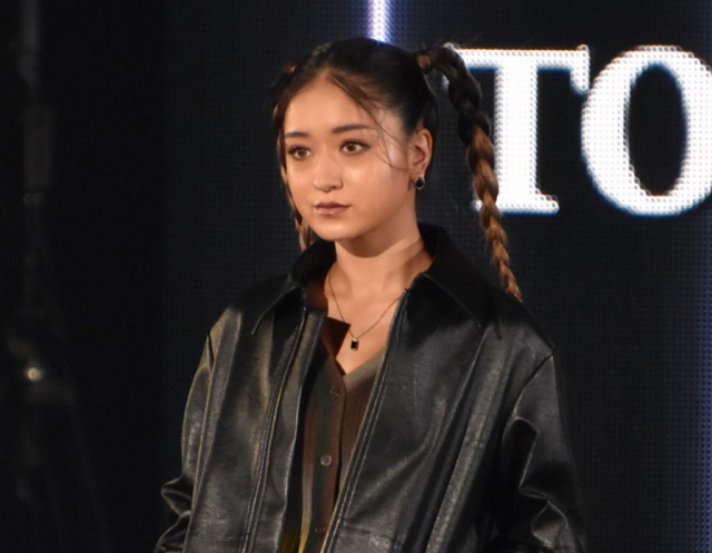 『第33回 マイナビ 東京ガールズコレクション 2021 AUTUMN/WINTER』に出演したみちょぱ (C)ORICON NewS inc.