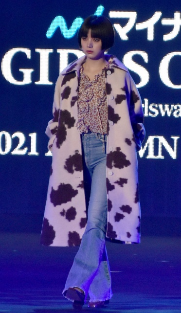 『第33回 マイナビ 東京ガールズコレクション 2021 AUTUMN/WINTER』に出演した池田エライザ (C)ORICON NewS inc.