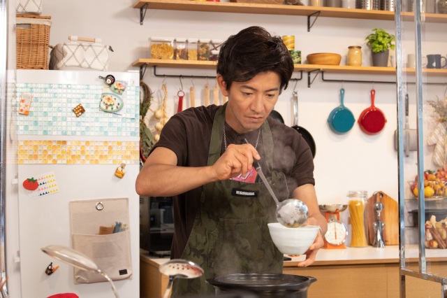 テレビ朝日『家事やろう!!!』に出演する木村拓哉 (C)テレビ朝日