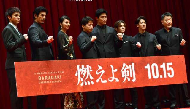 (左から)山田裕貴、伊藤英明、柴咲コウ、岡田准一、鈴木亮平、山田涼介、尾上右近、原田眞人監督 (C)ORICON NewS inc.