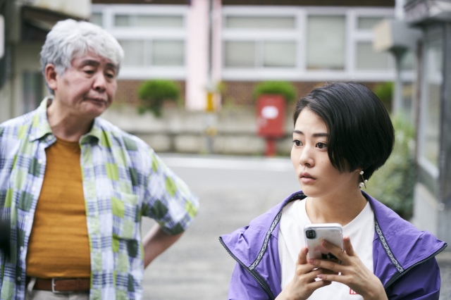 写真1=映画『浜の朝日の嘘つきどもと』(9月10日公開)(C)2021 映画『浜の朝日の嘘つきどもと』製作委員会