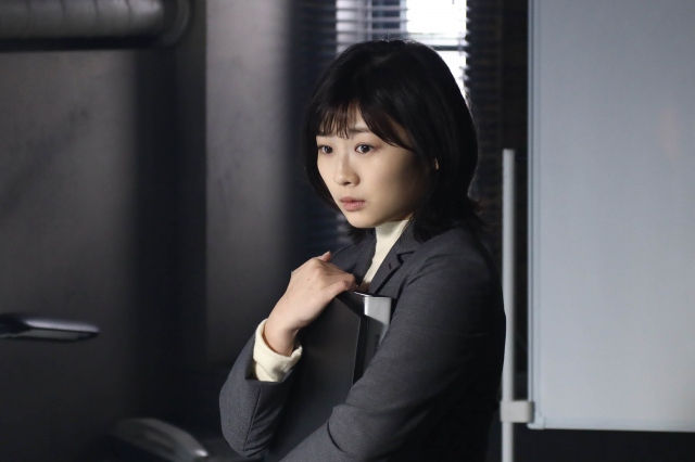 “月9ドラマ”『ミステリと言う勿(なか)れ』で伊藤沙莉が刑事役に初挑戦(C)フジテレビ