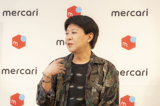 『敬老の日 60歳からのメルカリセットお披露目イベント』に出席した美川憲一