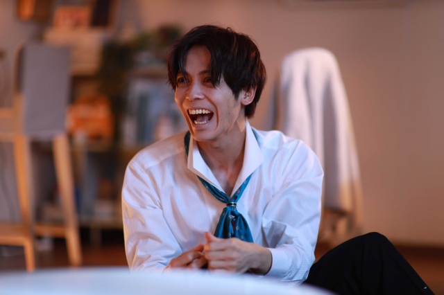 10月クール土曜ナイトドラマ『言霊荘』の第1話にゲスト出演する猪塚健太(C)テレビ朝日