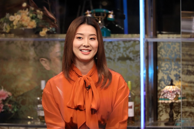 8日放送『人志松本の酒のツマミになる話』に出演するすみれ(C)フジテレビ