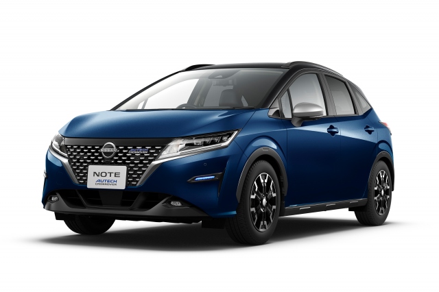 日産が新たに発売を開始したノート『AUTECH CROSSOVER』