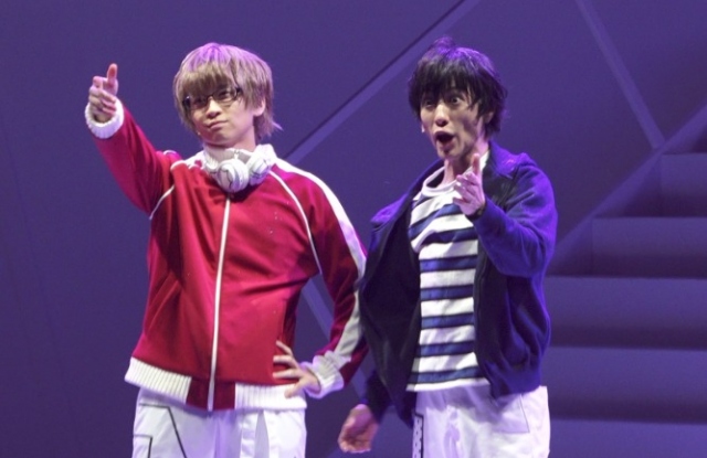 (左から)荒牧慶彦、鈴木拡樹 (C)ORICON NewS inc.