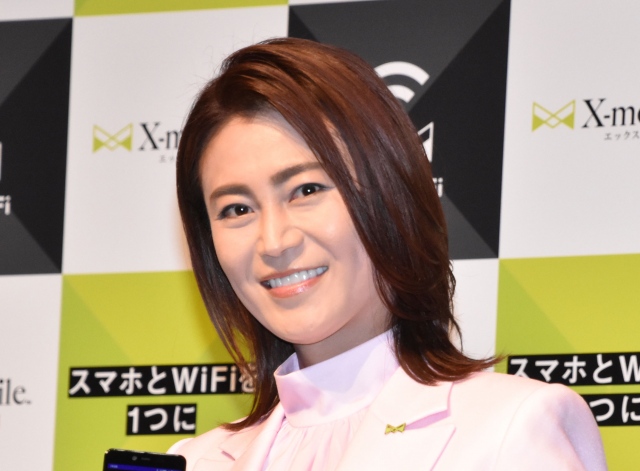 『X-mobile スマートWi-Fi』発表会に出席した氷川きよし (C)ORICON NewS inc.