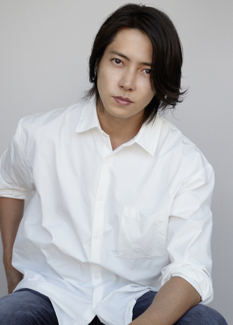 Netflix映画『恋に落ちた家』で主演を務める山下智久 (C)HIGHHOPE ENTERTAINMENT