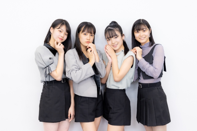 ハロー!プロジェクトの未来を担うつばきファクトリーの新メンバー(左から)福田真琳、河西結心、豫風瑠乃、八木栞 Photo by 田中達晃(Pash)