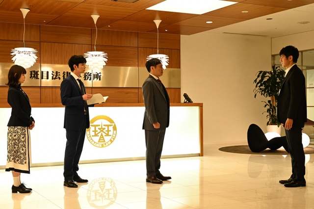 『99.9 刑事専門弁護士 THE MOVIE』に出演する杉咲花、松本潤、香川照之、西島秀俊 (C)2021 『 99.9 THE MOVIE 』 製作委員会