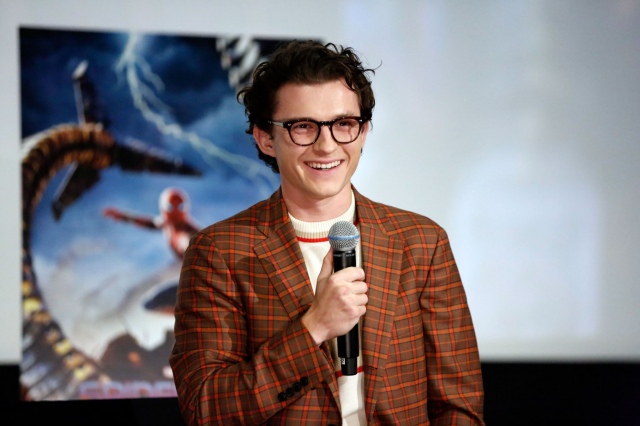 イベントにサプライズ登壇したトム・ホランド=映画『スパイダーマン:ノー・ウェイ・ホーム』(2022年1月7日公開)(C)2021 CTMG. (C) & TM 2021 MARVEL. All Rights Reserved.