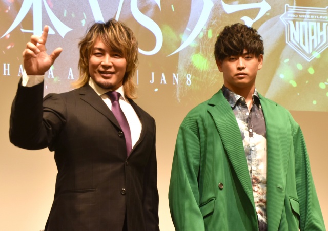 (左から)棚橋弘至、清宮海斗=新日本プロレスとプロレスリング・ノア会見 (C)ORICON NewS inc.