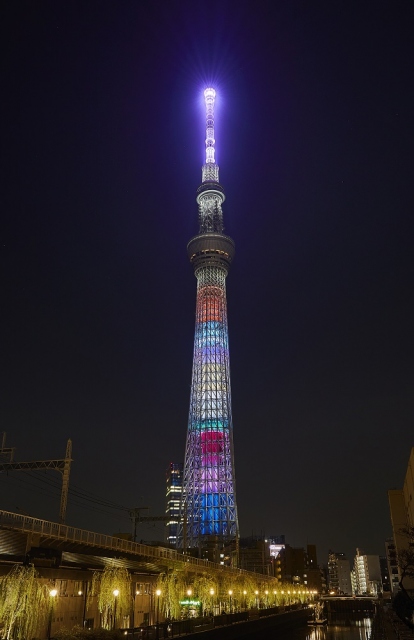 東京スカイツリー(R)のNiziU特別ライティング イメージ写真