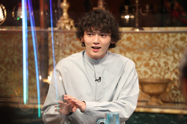 26日放送『人志松本の酒のツマミになる話』に出演する濱田龍臣(C)フジテレビ