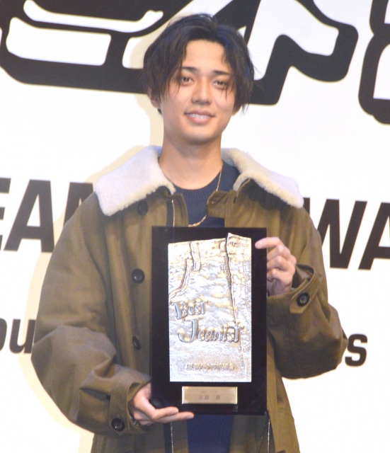 ベストジーニスト初Vに笑顔を見せた永瀬廉 (C)ORICON NewS inc.