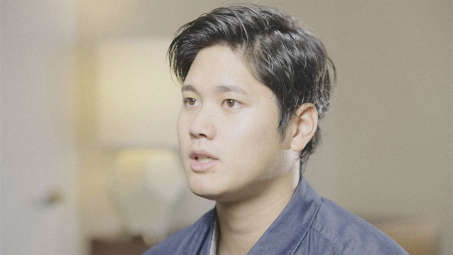 インタビューに答える大谷翔平選手(2021年10月9日)(C)NHK