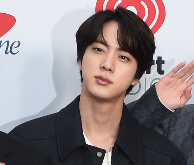 BTS・JIN 写真:Broadimageアフロ