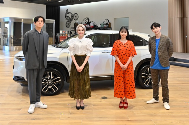 新型 サイズ ヴェゼル