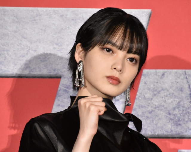 平手友梨奈 岡田道場 通うも緊張で話せず 岡田准一 連れてこられた宇宙人みたいだった オリコンニュース 岩手日報 Iwate Nippo