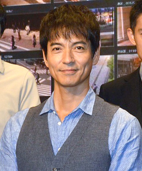 沢村一樹 新型コロナ感染 7日に発熱と倦怠感の症状 所属事務所が発表 Oricon News 沖縄タイムス プラス