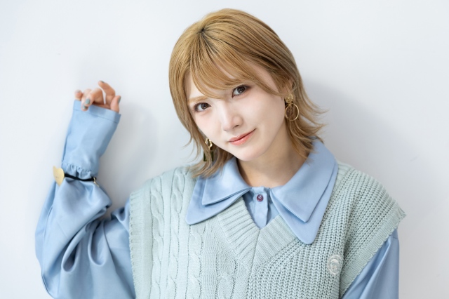 Akb48岡田奈々 実妹と 顔出し 姉妹ショット 美人すぎる似すぎる 2人ともかわいい Oricon News 沖縄タイムス プラス