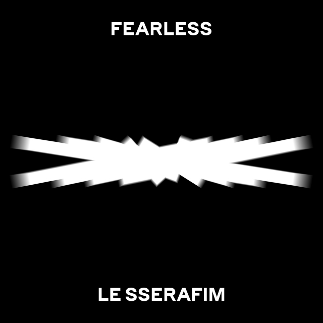 LE SSERAFIM『Fearless:1st Mini Album』（ユニバーサル ミュージック／2022年5月2日発売）の画像
