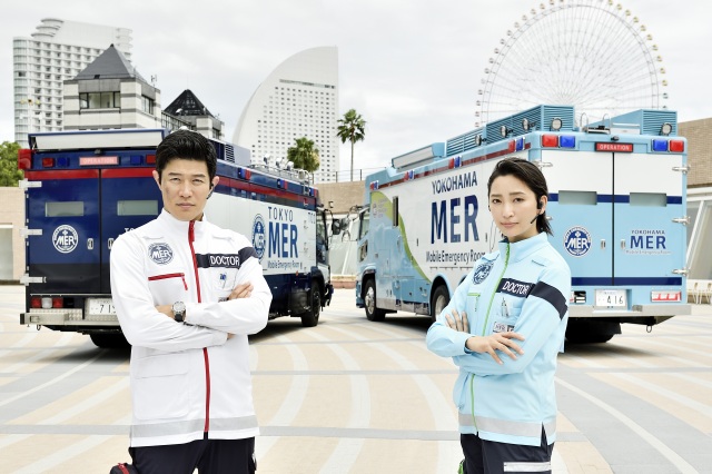 劇場版『TOKYO MER～走る緊急救命室～』に出演する（左から）鈴木亮平、杏（C）2023 劇場版『 TOKYO MER 』製作委員会の画像